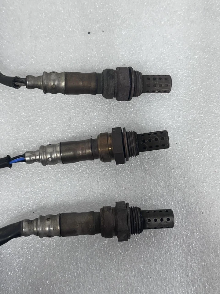 Sensores de oxígeno Lexus LS400 1998 1999 2000 89465-50100 89465-50150 89465-50060 Foto 2 de 4