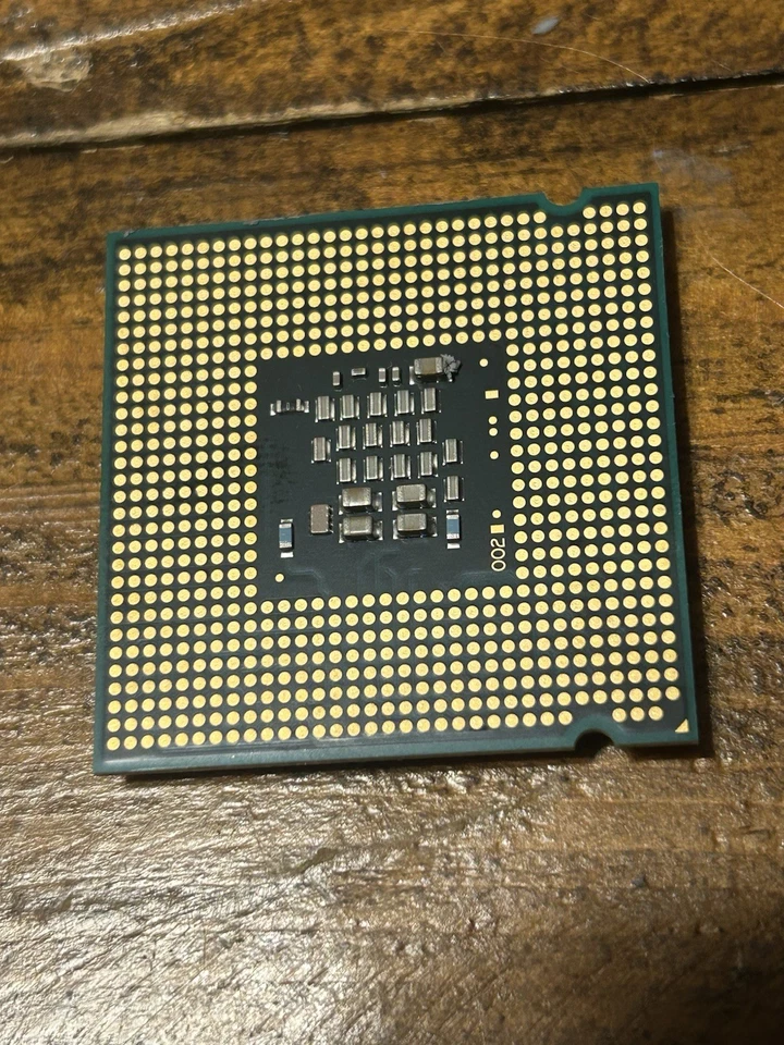 Intel Celeron 450 SLAFZ 2.2ghz 800 512 LGA775 CPU Processor - Image 2 of 2