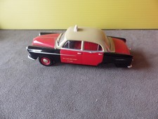 EPAVE   HOLDEN TAXI INTERIEUR A REPLACER