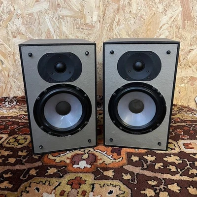Matched Pair Paradigm Mini MK3 Regallautsprecher Monitore - Bild 1 von 4