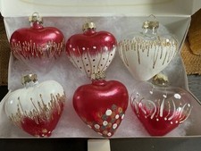 Set 6 Unique Christmas/Valentine Glass Heart decorat. Ornaments Red/white