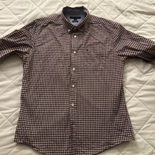 Tommy Hilfiger Men Shirt Size Medium Long Sleeves Button Down Custom Fit