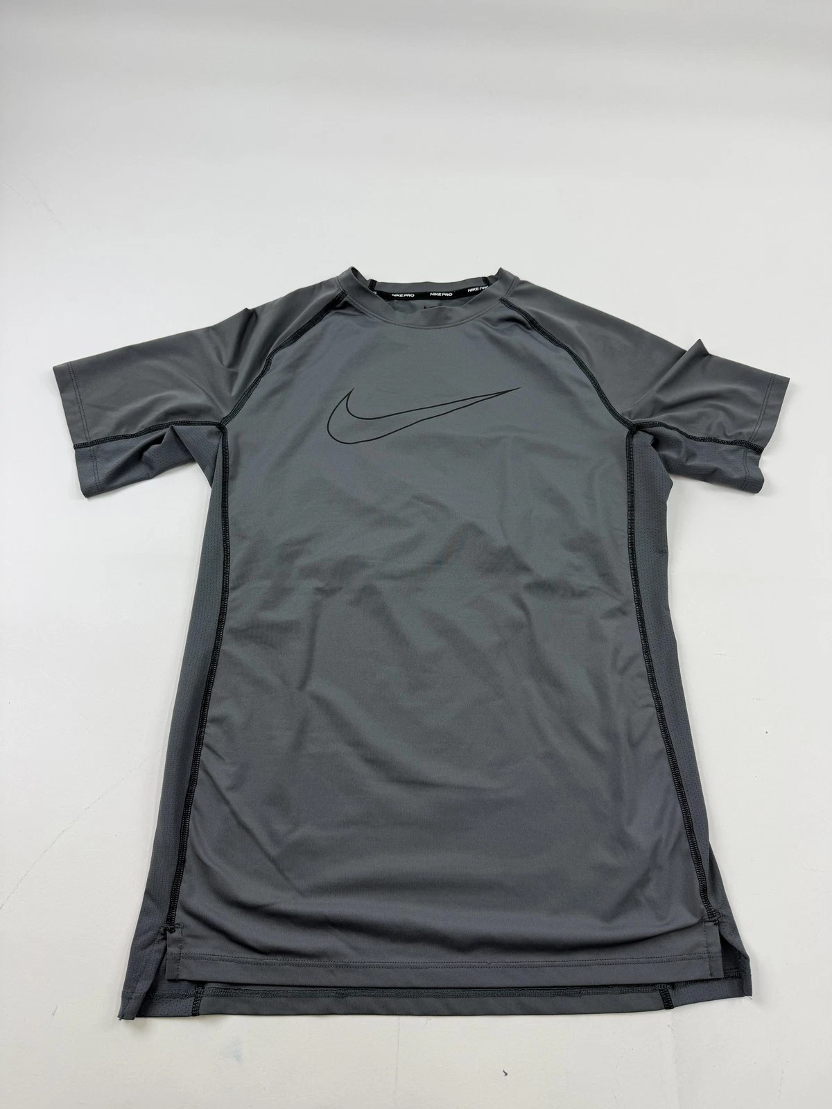 Nike Pro Shirt Mens Small Gray Dri-FIT Training Athletic Tee Top DD1982-068