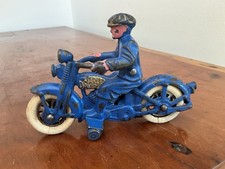 1930s Hubley cast iron Harley Davidson motorcycle toy with rider (NICE!)