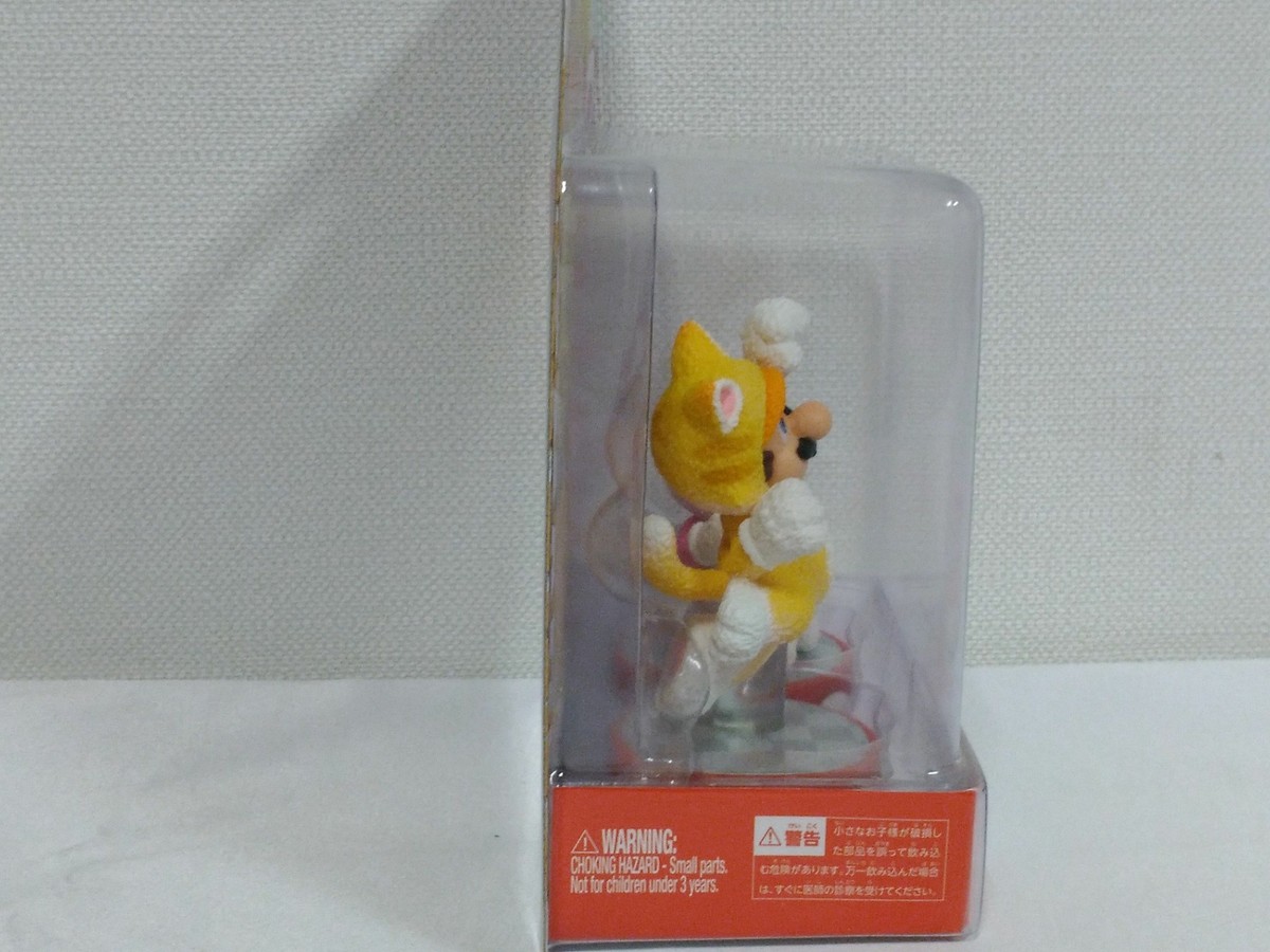 Cat Mario and Cat Peach amiibo are now available to pre-order