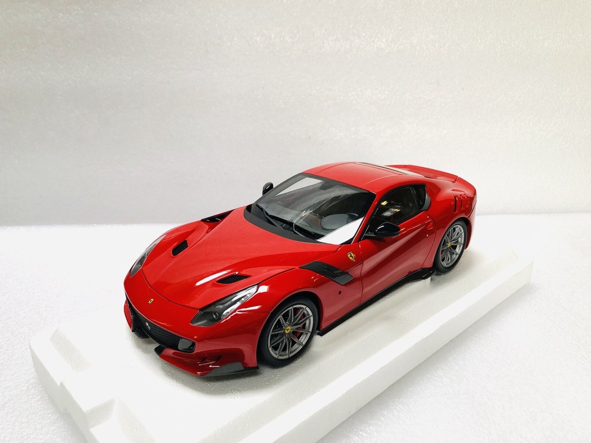BBR 1/18 フェラーリ F12 TDF s-l400.jpg