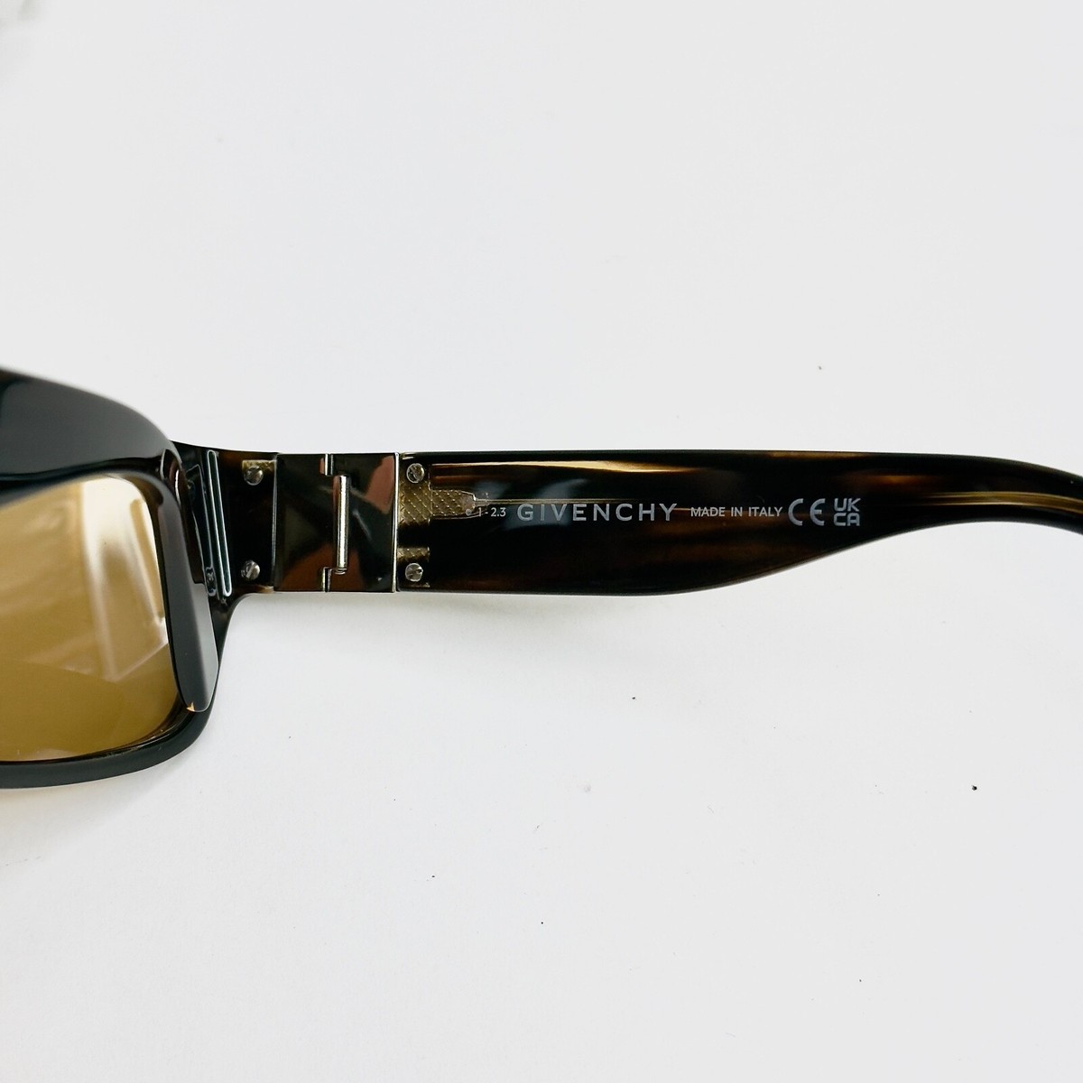 GIVENCHY GV 4G Hinge 40057 Brown Yellow Stripe Runway Unisex 