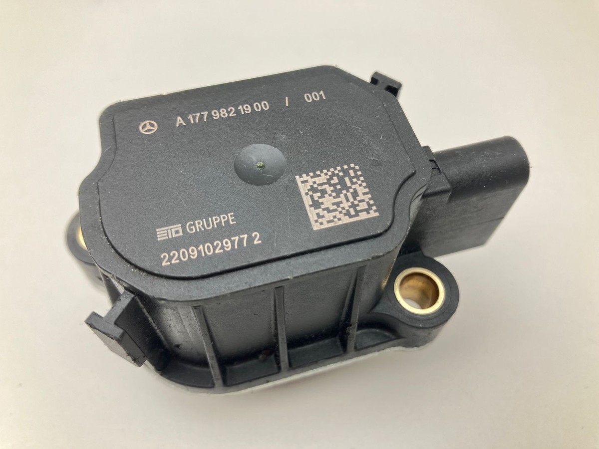 AMG 63 Hubmagnet M177 Auslass A1779821900 Mercedes-Benz 205 213 