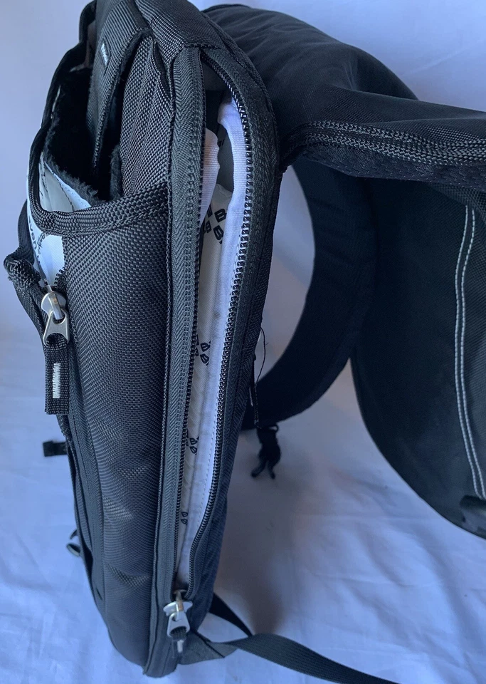 Brenthaven Prostyle Slim Pack Laptop/Business Backpack - Black - Image 4 of 4