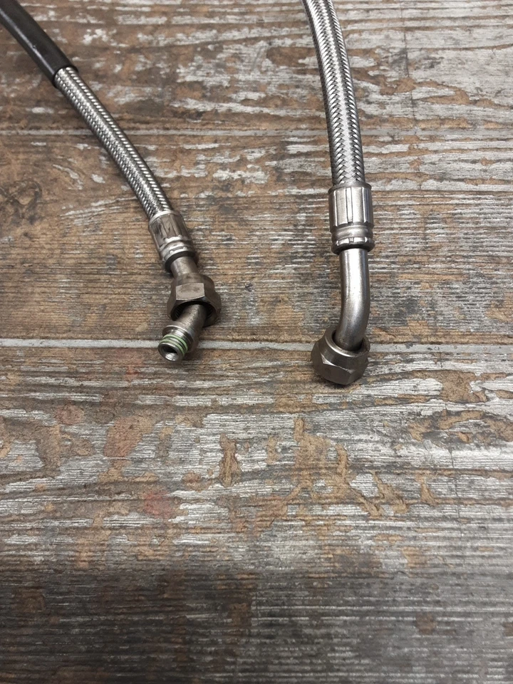 Ducati Monster S2R 800 2007 05-08 motor delantero enfriador de aceite líneas mangueras Foto 2 de 4