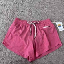 Women's Vuori Clothing Clementine 2.0 Performance 4 Shorts Medium
