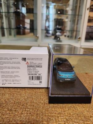 VW ID.3 ターコイズメタ 1/43 ミニカー　ノレブ VW特注品 VW ID.3 1:43 Türkis-Metallic Modellauto Miniatur Norev ID 3