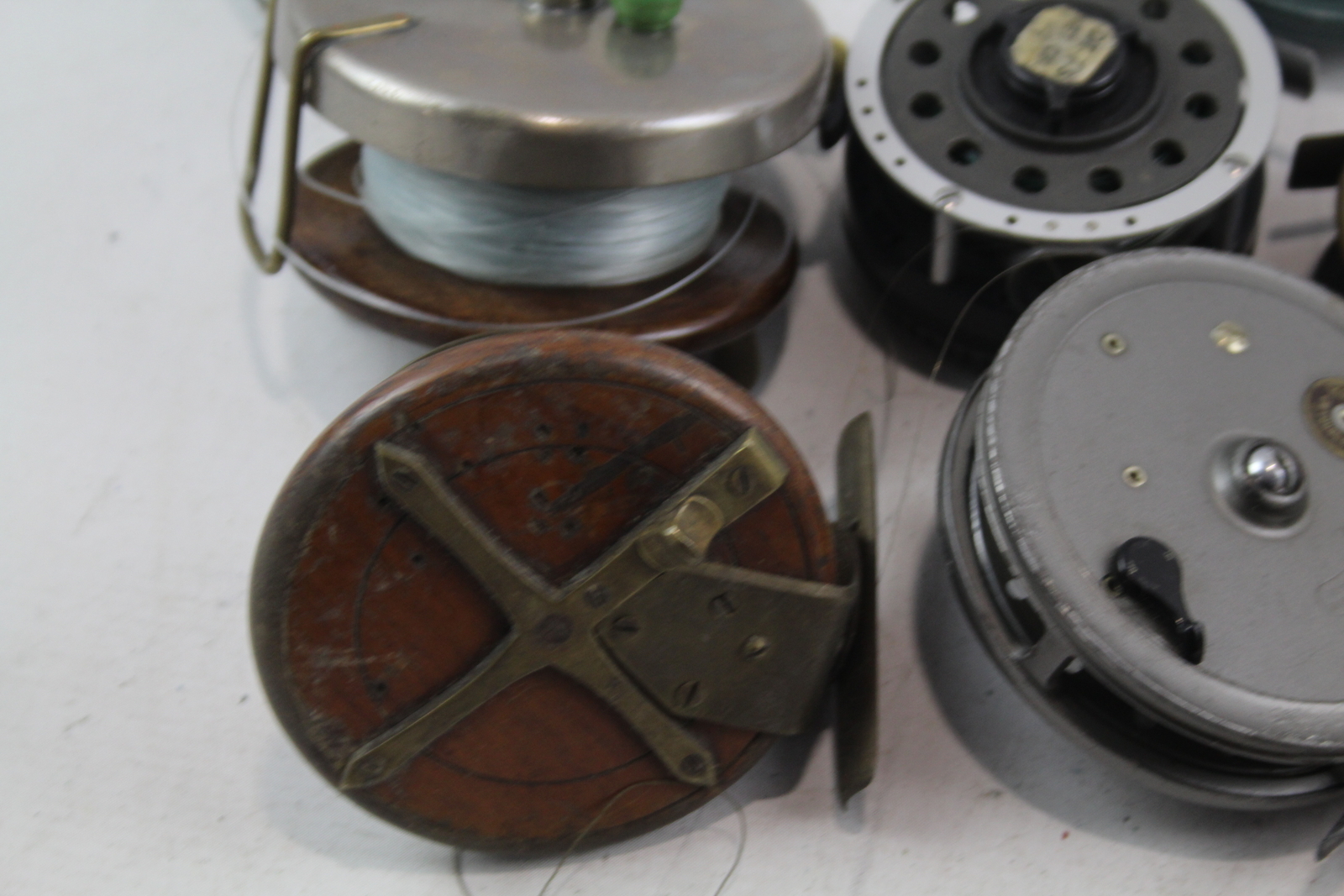 Assorted Vintage Fishing Reels eBay