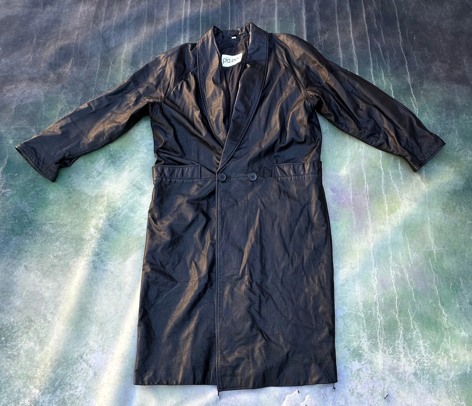 Vintage RARE Pia Rucci Men's Black Leather Coat Size L.