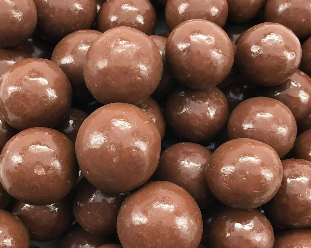 Whoppers Original Malted Milk Balls Candy BULK CANDY- 3 POUNDS