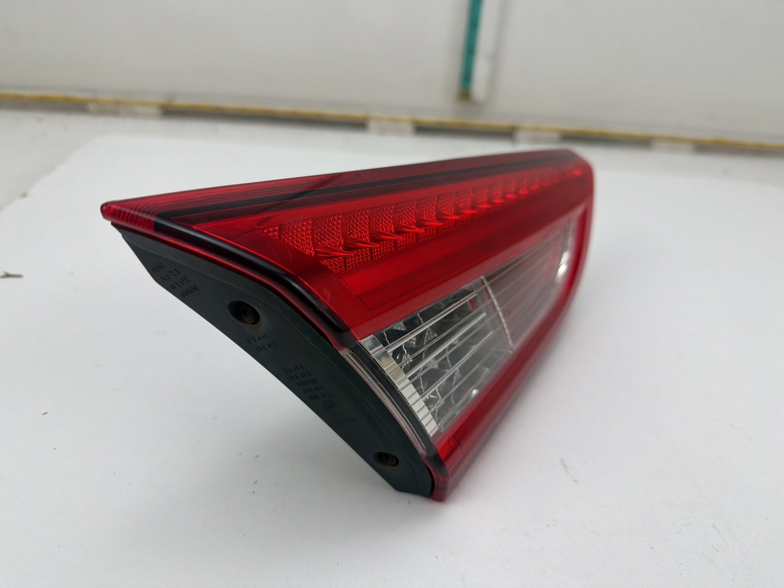 Maserati Ghibli 2014-2017 Rear Left Inner Luggage compartment light P/N 670004682