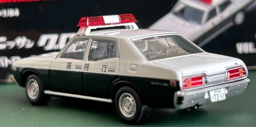 Tomica Limited Vintage Neo Seibu Keisatsu 18 Nissan Gloria 330 Patrol Car - Picture 8 of 11