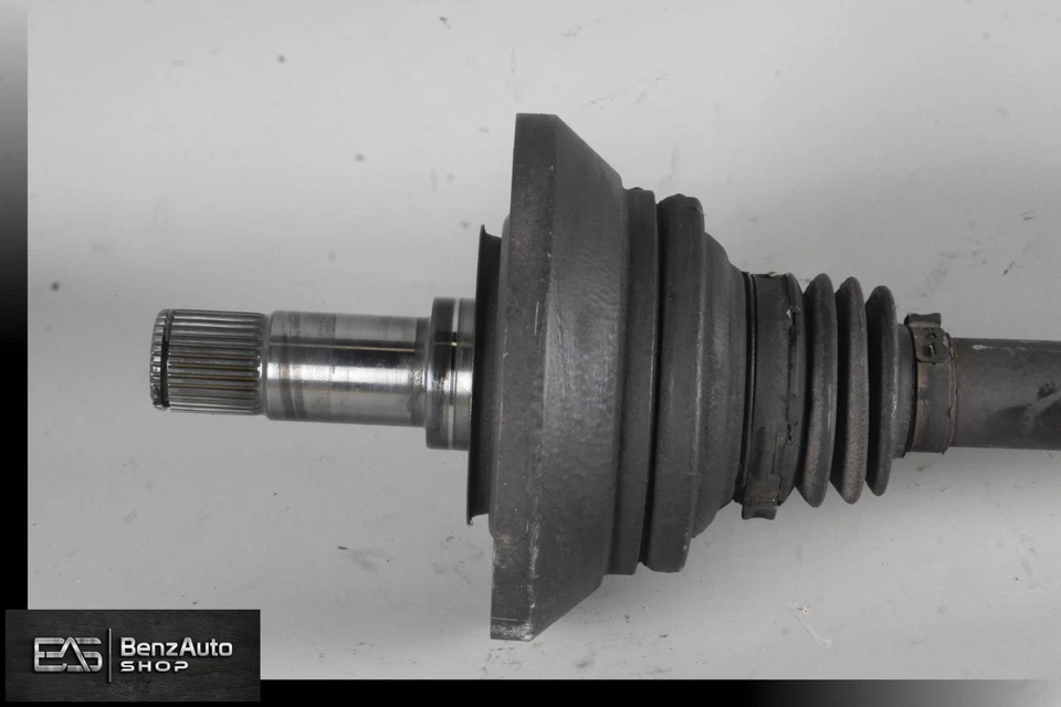 Eje trasero izquierdo Mercedes W205 C63S AMG 15-18 OEM *NOTA Foto 2 de 4