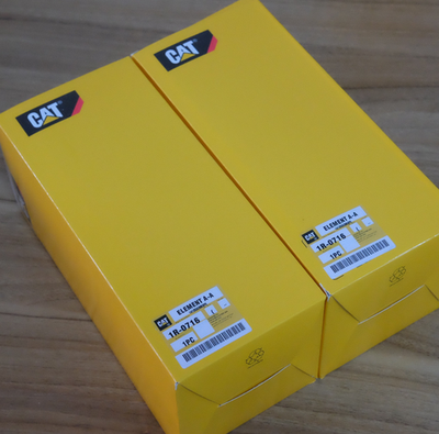 #ad 2 PACK 1R0716 Caterpillar Engine Oil Filter CAT 1R 0716 EXPRESS SHIPPING $65.28