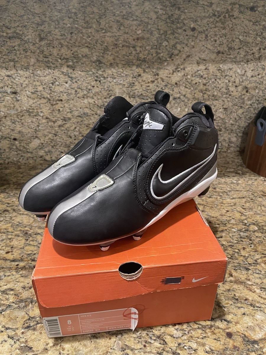 Nike Vick II Men's Size 8 Football Cleats Michael Vick #7 Rare