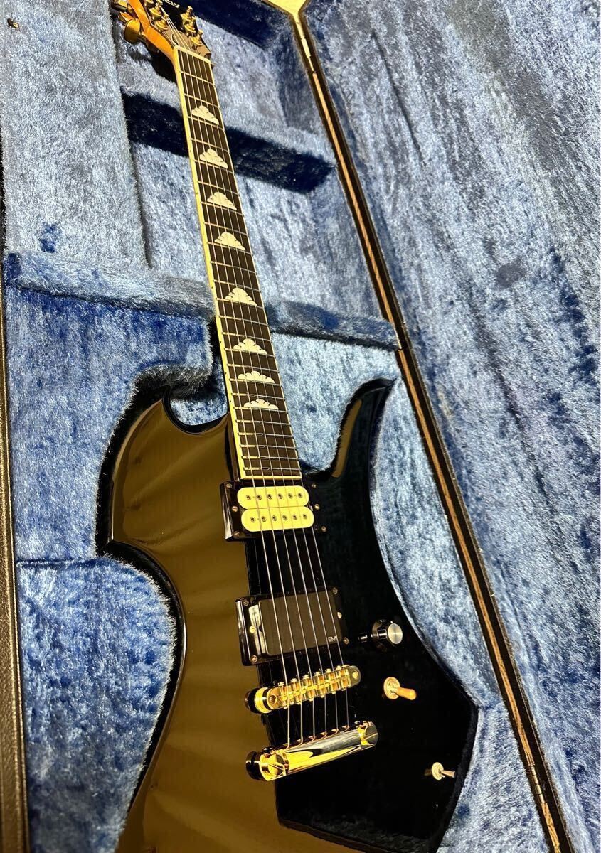 Image of Fernandes Burny Mg-280X Hide Autographed Certificate Included Guitar Safe delive