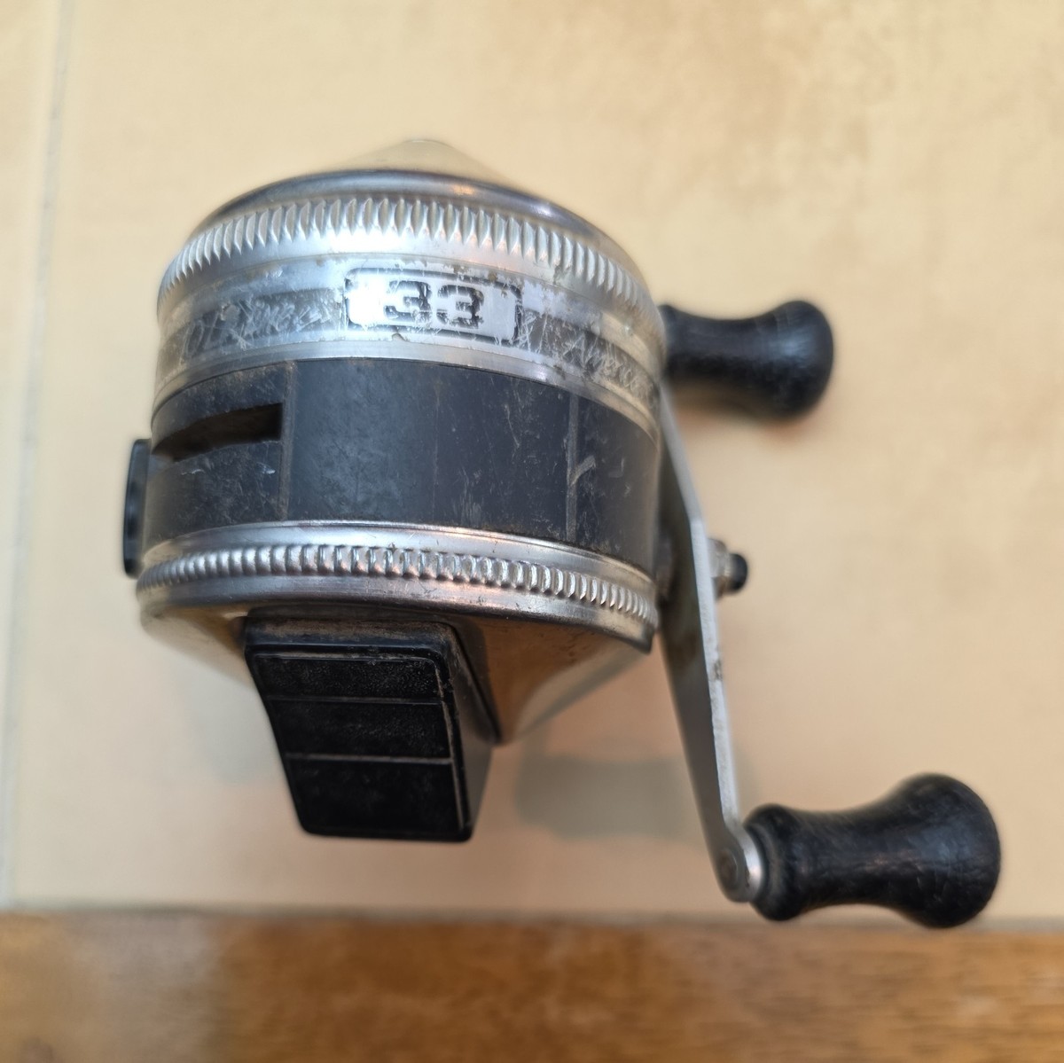 Vintage ZEBCO 33 RHINO TOUGH FISHING REEL MADE IN USA Spincast | eBay