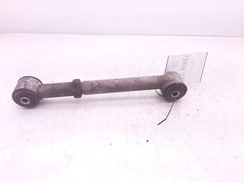 Brazo de control inferior delantero 84-01 Jeep Cherokee 52001162 Foto 2 de 4