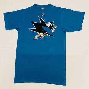 NHL San Jose Sharks T Shirt Couture #39 Men's Size Small Free Postage +Tracking