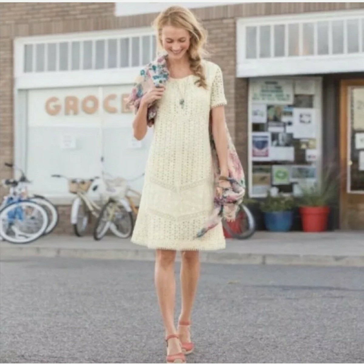 white christmas dresses Elegant Knee Length Lace Casual Dress for Cocktail main image 1