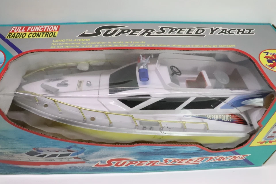 HT Remote Control Boat Super Speedy Police Yacht. Read - Image 3 of 4