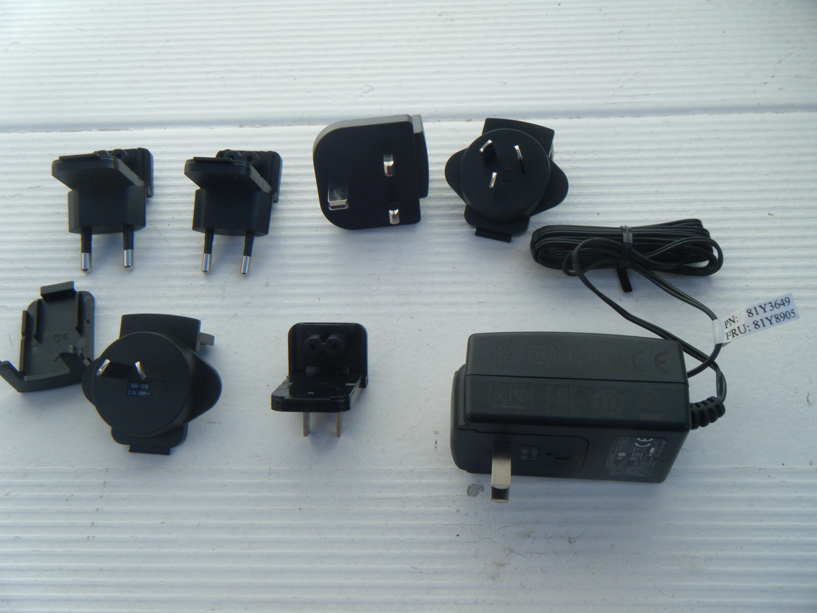 Power Supply W/ 6 Plug In 12v New