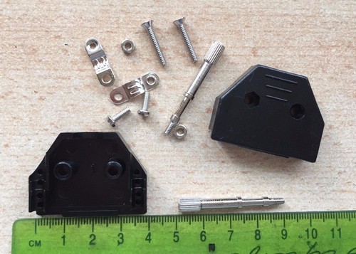 15 way plastic D shell cover  with long screws       pack of 4         Z1424 - Picture 2 of 2