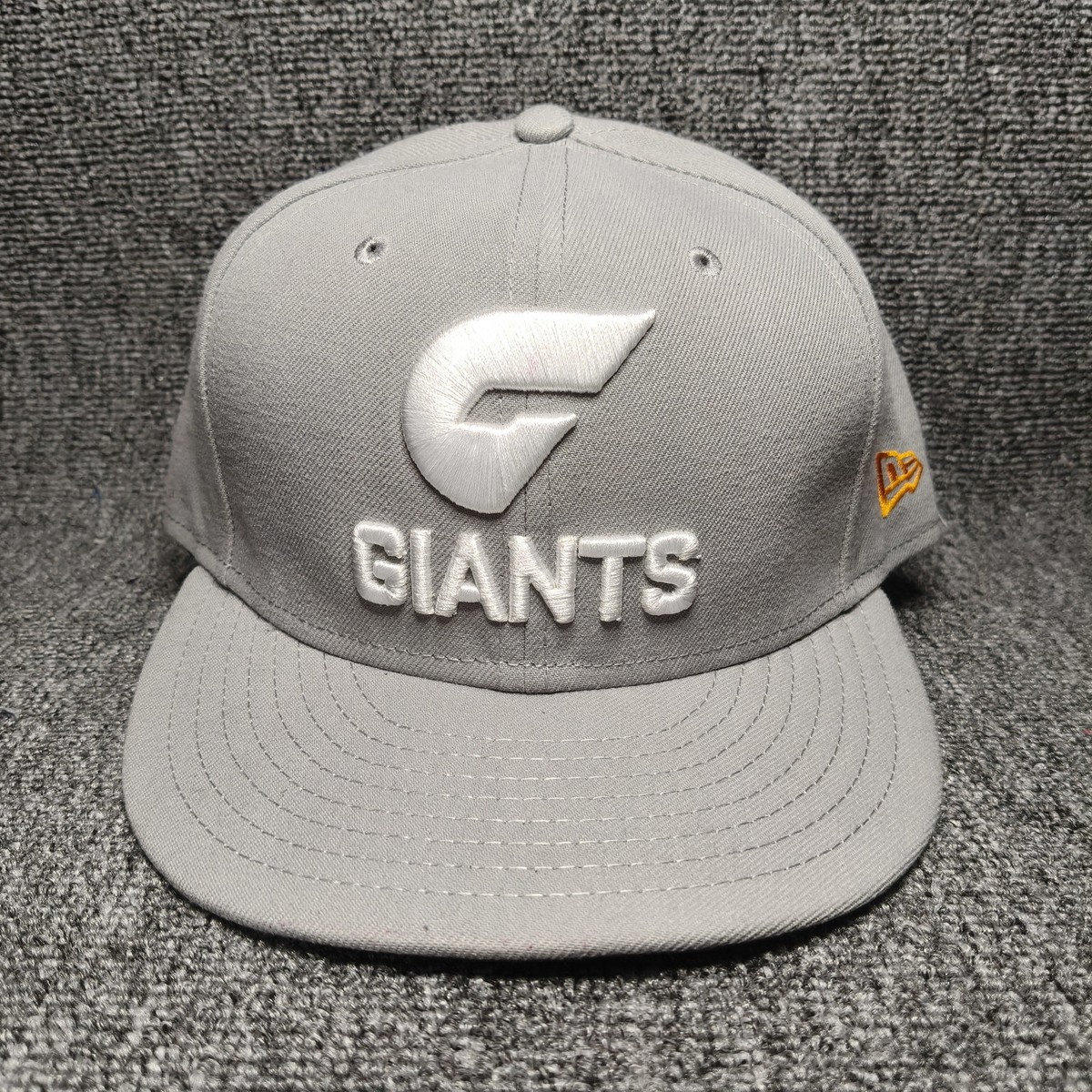 New Era 9FIFTY San Francisco Giants Grey Snapback Hat Flat Brim Y486