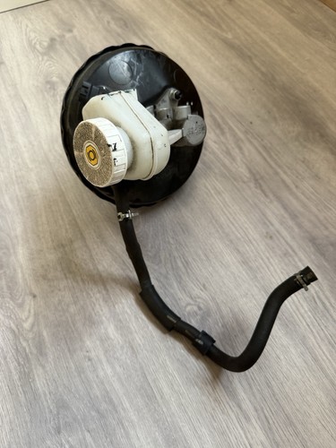 Mitsubishi Spacestar - Bremskraftverstärker Hauptbremszylinder