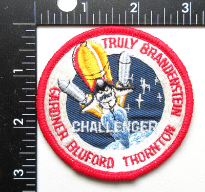 NASA STS-8 SPACE SHUTTLE CHALLENGER MISSION ASTRONAUTS & SPACE COLLECTIBLE PATCH