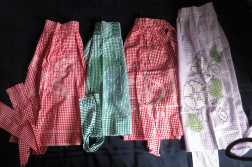 4 Vtg Half Aprons Gingham Unusual Cross Stitch Chicken Scratch Embroidery Unworn