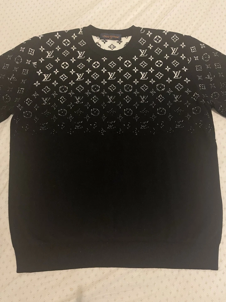 LOUIS VUITTON Men’s Black Monogram Gradient Cotton Knit Crewneck Sweater Size M - Image 4 of 4