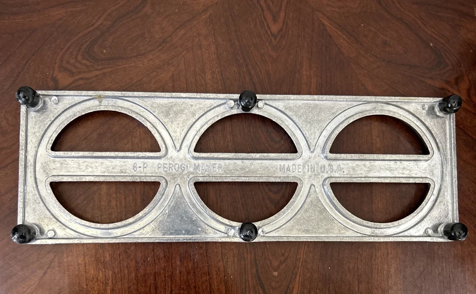 VTG Perogi Aluminum Press Mold 6-P Maker C. Palmer MFG. NEW! - Image 4 of 4