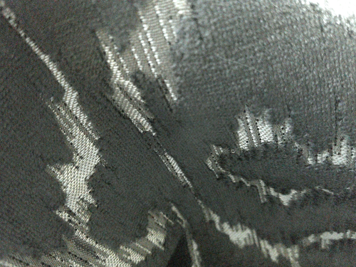 Cut Velvet Charcoal Silver Taupe Heavy Luxurious Ikat Pattern 3.25 Yds High-End - Picture 4 of 6