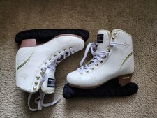 Women Sz 7 Lake Placid Alpine 800 Figure Ice Skates by Roller Derby Skating