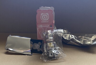 Be@rbrick Series 45 Secret Mastermind World Medicom Toy figure 2022 Bearbrick