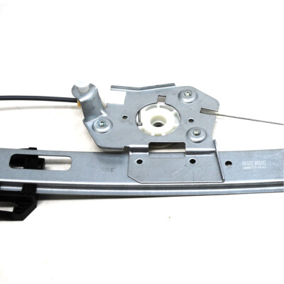 Alzacristallo Posteriore Destro Compatibile Per BMW Serie 3 E90/E91 (2005-2012) – Codice 51357140590