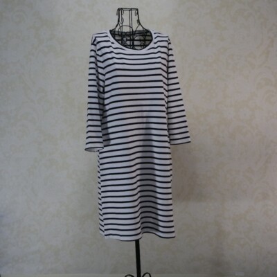 old navy white t shirt dress Old Navy White Stripe TShirt Dress