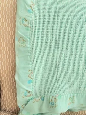 VTG Morgan Curity Aqua Thermal Knit Waffle Acrylic Baby Blanket Koala Balloon