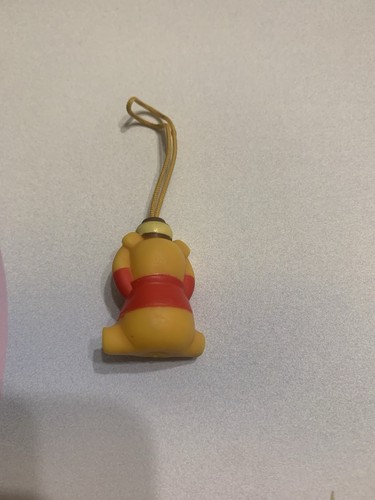 Peek A Pooh série 9 porcelet comme l'ourson - Photo 2 sur 3