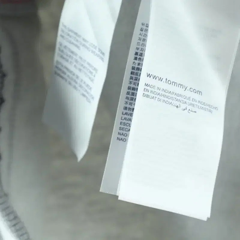 Tommy Hilfiger Women's Hoodie Y2K Big Logo Fleece thumbnail 7