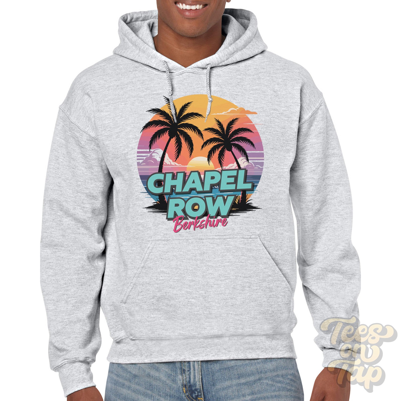 FILA FELPA CON CAPPUCCIO CHAPEL ROW BERKSHIRE Retro Miami Beach Style divertente parodia estiva