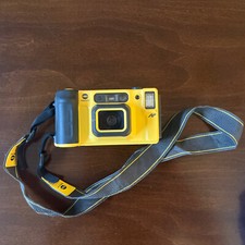 Minolta Weathermatic Dual 35 Yellow Point Shoot 35mm Not Fully Functioning