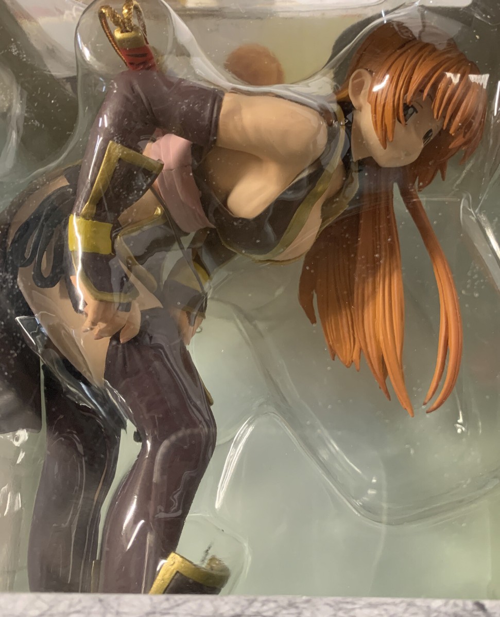 DEAD OR ALIVE Kasumi C2 black ver 1/6 Scale Painted PVC Figure Max