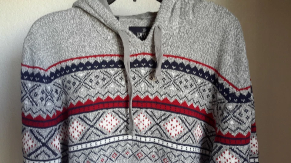 Buffalo David Bitton Men's XL Wynken Hooded Acrylic Pullover Christmas EUC - Image 2 of 4